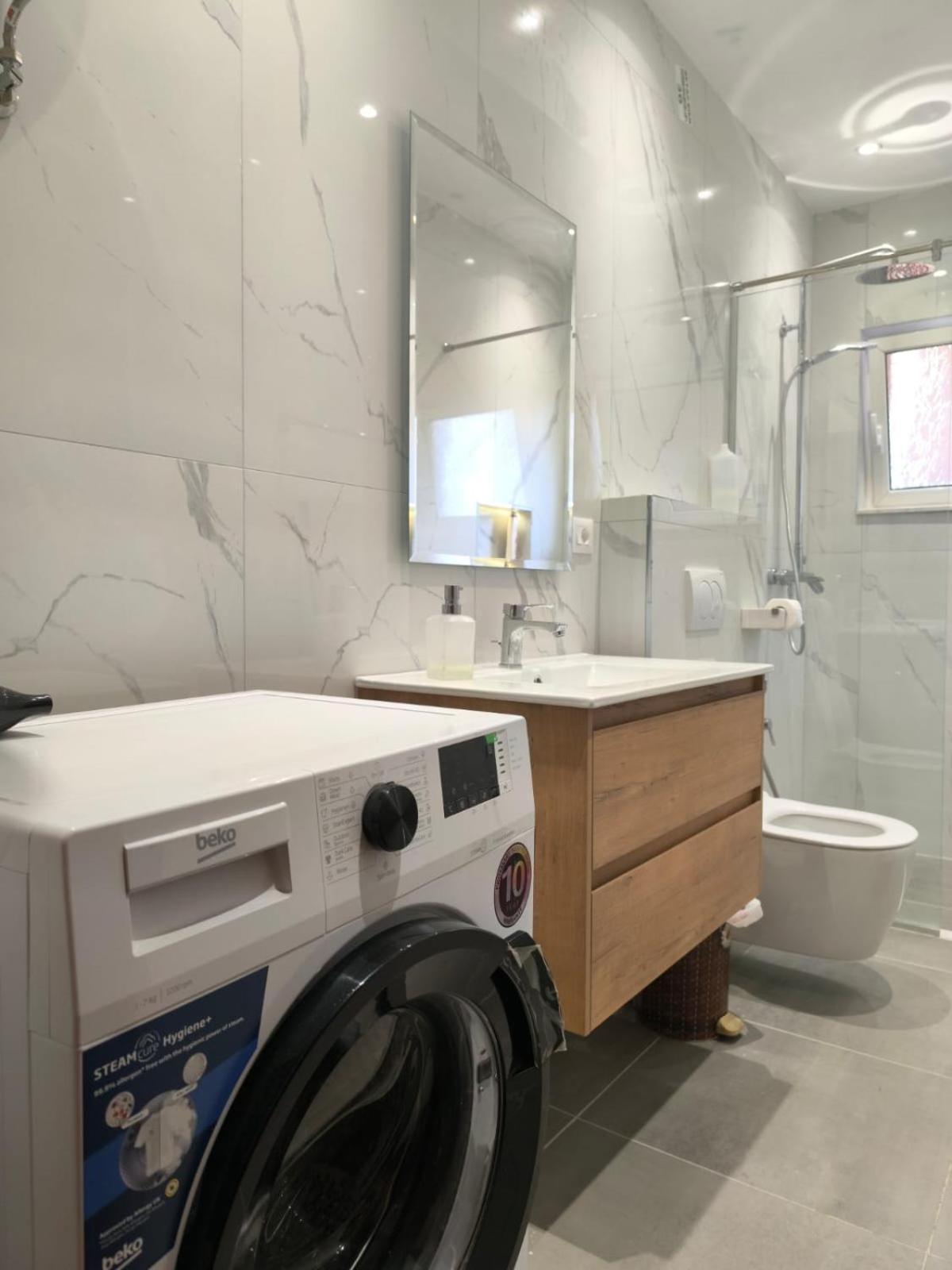 Myslym Shyri Lovely Top Apartment Tiran Dış mekan fotoğraf